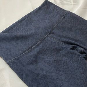 Unique snack skin LULULEMON